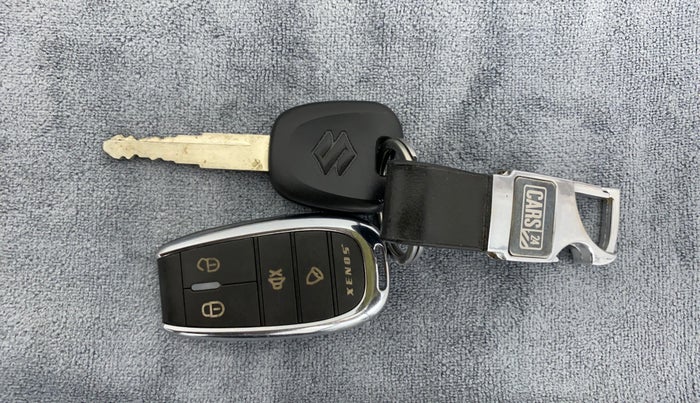2019 Maruti New Wagon-R LXI CNG 1.0 L, CNG, Manual, 76,125 km, Lock system - Dork lock functional only from remote key