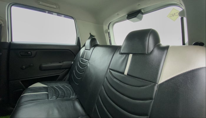 2019 Maruti New Wagon-R LXI CNG 1.0 L, CNG, Manual, 76,125 km, Right Side Rear Door Cabin