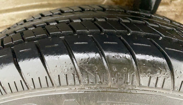 2019 Maruti New Wagon-R LXI CNG 1.0 L, CNG, Manual, 76,125 km, Left Rear Tyre Tread