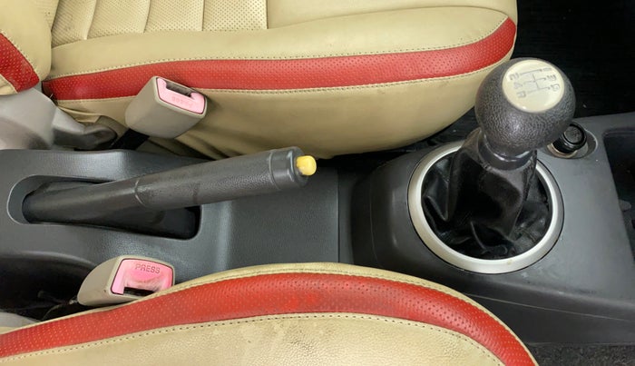 2010 Maruti Swift Dzire ZXI 1.3, Petrol, Manual, 78,054 km, Gear Lever