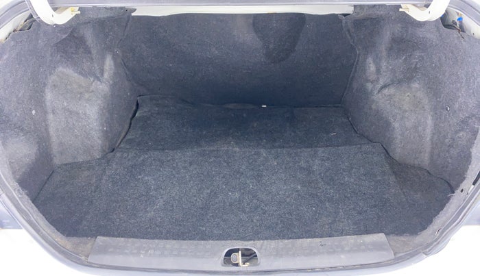 2010 Maruti Swift Dzire ZXI 1.3, Petrol, Manual, 78,054 km, Boot Inside