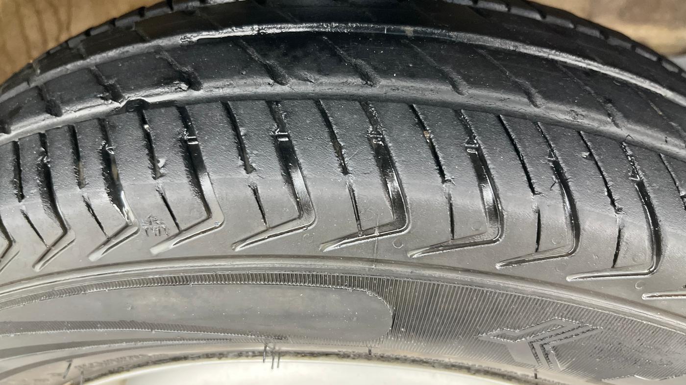 2023 Maruti Alto K10 LXI, Petrol, Manual, 38,055 km, Right Front Tyre Tread