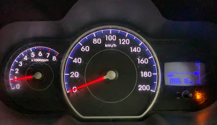 2016 Hyundai i10 SPORTZ 1.1, Petrol, Manual, 88,616 km, Odometer Image