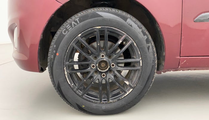 2016 Hyundai i10 SPORTZ 1.1, Petrol, Manual, 88,616 km, Left Front Wheel