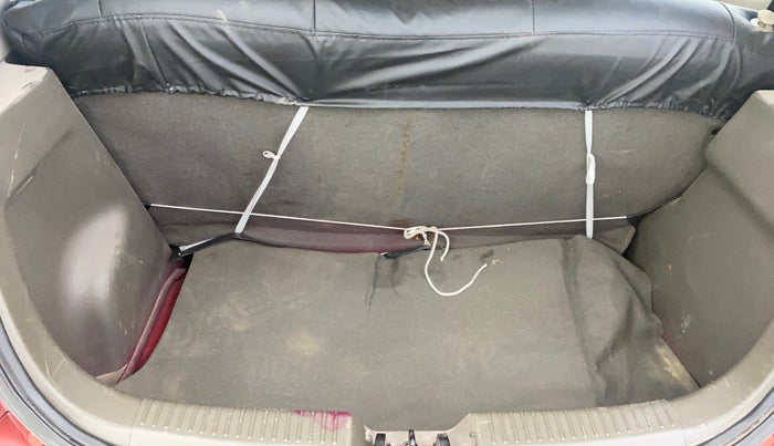 2012 Hyundai i10 ERA 1.1, Petrol, Manual, 70,824 km, Boot Inside