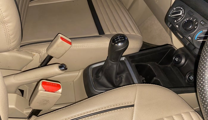 2022 Maruti Dzire VXI, Petrol, Manual, 18,794 km, Gear Lever
