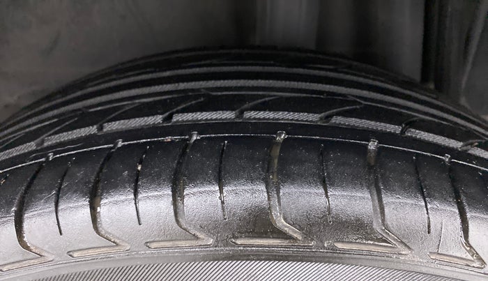 2018 Toyota YARIS G CVT, Petrol, Automatic, 68,950 km, Left Rear Tyre Tread