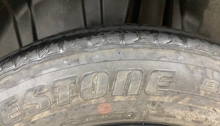 2020 Maruti XL6 ALPHA MT, Petrol, Manual, 86,022 km, Left Rear Tyre Tread