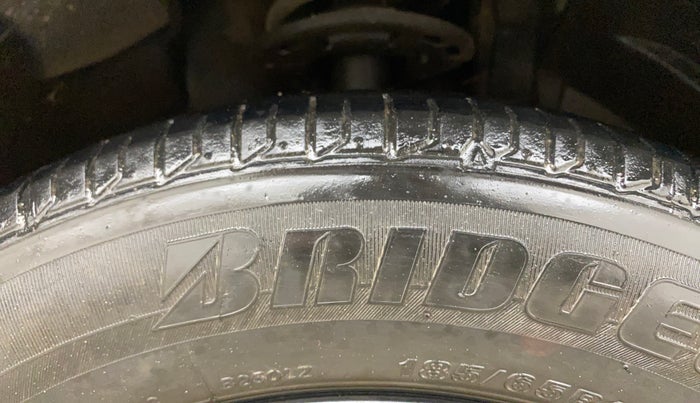 2020 Maruti XL6 ALPHA MT, Petrol, Manual, 86,022 km, Right Front Tyre Tread