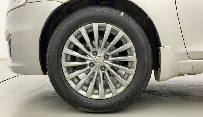 2016 Maruti Ciaz ZXI+, Petrol, Manual, 73,697 km, Left Front Wheel