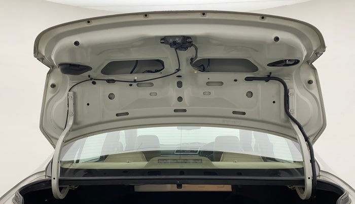 2016 Maruti Ciaz ZXI+, Petrol, Manual, 73,697 km, Boot Door Open