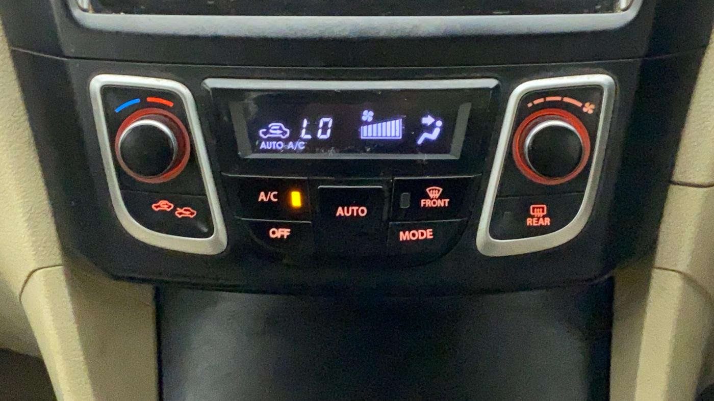 2016 Maruti Ciaz ZXI+, Petrol, Manual, 73,697 km, Automatic Climate Control