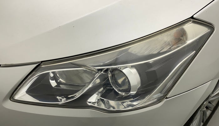 2016 Maruti Ciaz ZXI+, Petrol, Manual, 73,697 km, Left headlight - Minor scratches