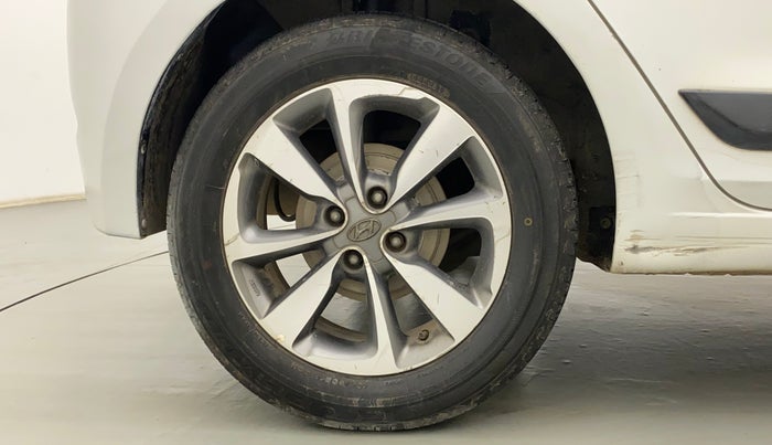 2015 Hyundai Elite i20 ASTA 1.2, Petrol, Manual, 82,516 km, Right Rear Wheel