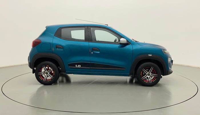 2022 Renault Kwid RXT 1.0, Petrol, Manual, 15,362 km, Right Side View