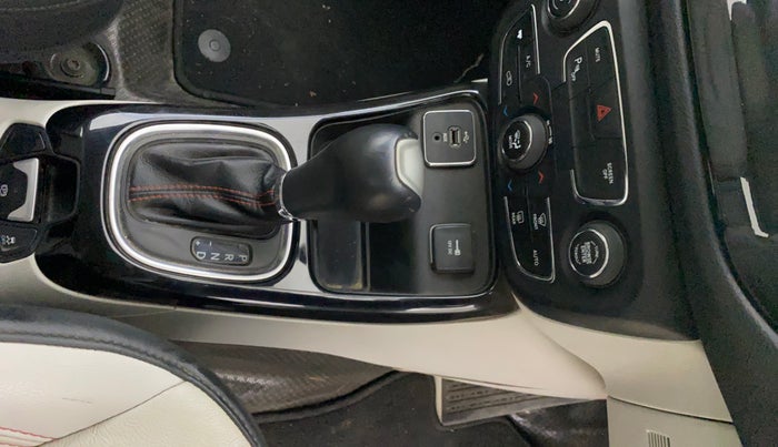 2018 Jeep Compass LIMITED 1.4 PETROL AT, Petrol, Automatic, 35,656 km, Gear Lever