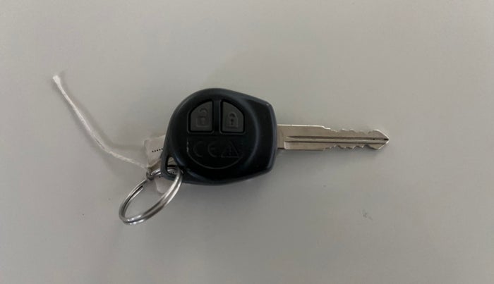 2023 Maruti Baleno SIGMA PETROL 1.2, Petrol, Manual, 47,437 km, Key Close Up