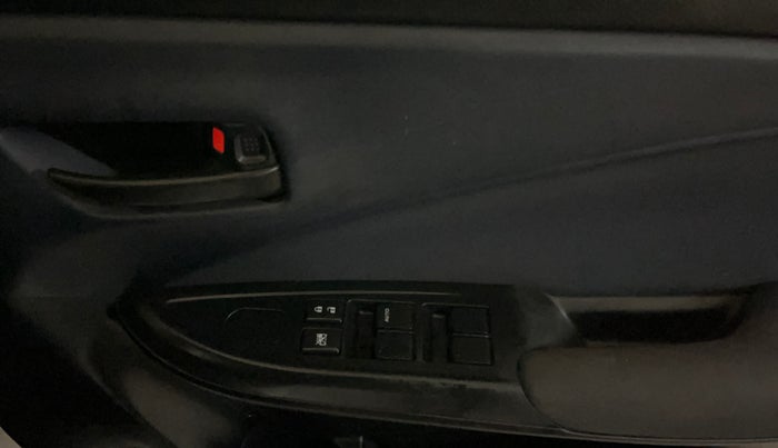 2023 Maruti Baleno SIGMA PETROL 1.2, Petrol, Manual, 47,437 km, Driver Side Door Panels Control