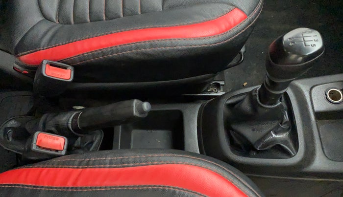 2018 Renault Kwid RXL, Petrol, Manual, 17,047 km, Gear Lever