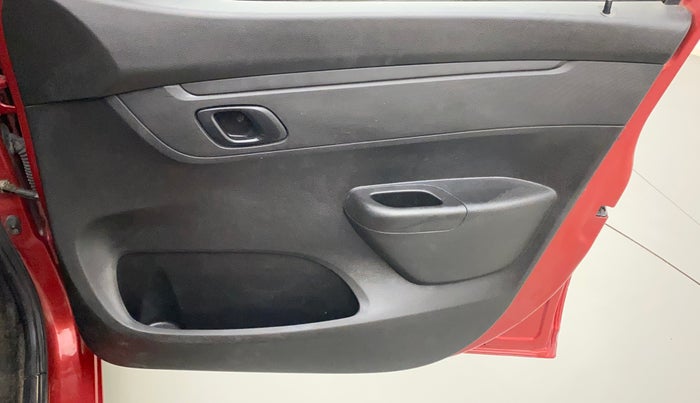 2018 Renault Kwid RXL, Petrol, Manual, 17,047 km, Driver Side Door Panels Control