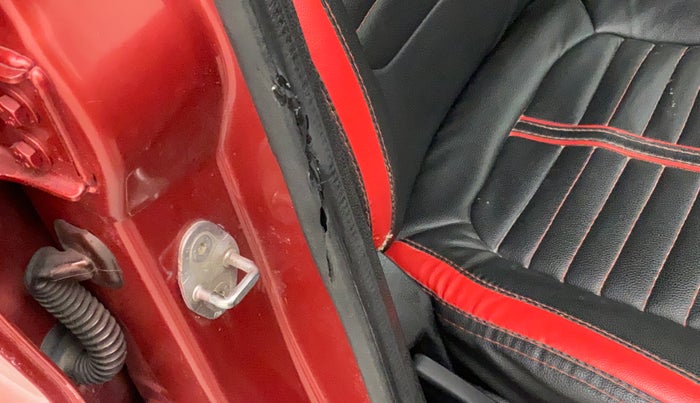 2018 Renault Kwid RXL, Petrol, Manual, 17,047 km, Driver-side door - Beading has minor damage