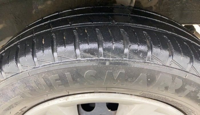 2020 Renault Kwid RXT 1.0 (O), Petrol, Manual, 55,336 km, Left Rear Tyre Tread