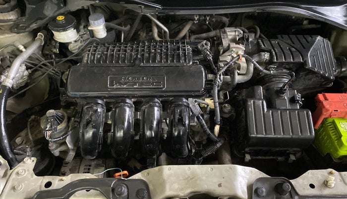 2015 Honda Mobilio 1.5L I-VTEC S, Petrol, Manual, 83,246 km, Engine View