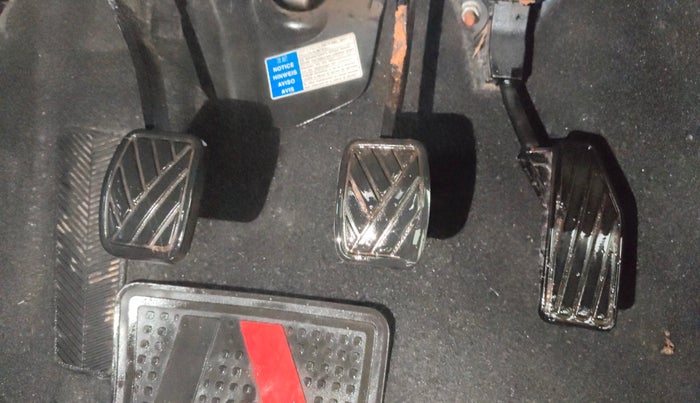 2016 Maruti Baleno DELTA PETROL 1.2, Petrol, Manual, 40,063 km, Pedals