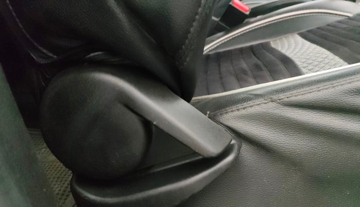 2016 Maruti Baleno DELTA PETROL 1.2, Petrol, Manual, 40,063 km, Driver Side Adjustment Panel