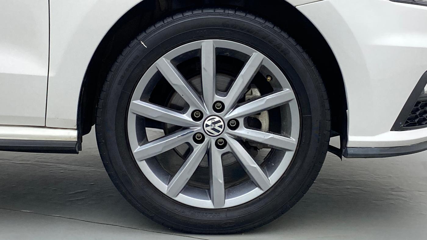 2021 Volkswagen Polo GT TSI AT 1.0, Petrol, Automatic, 38,009 km, Right Front Wheel