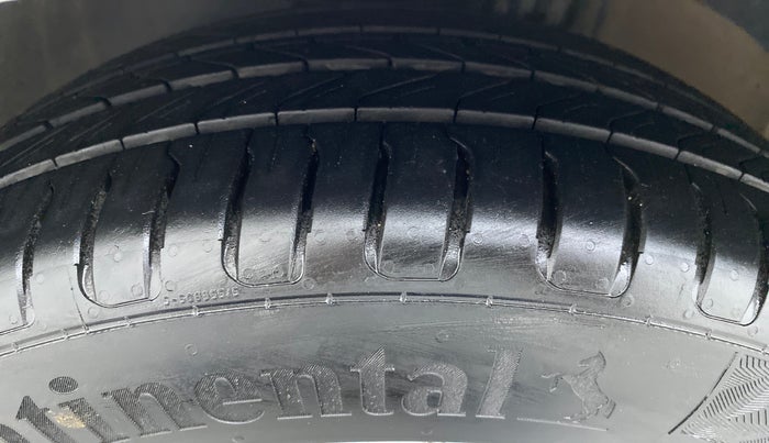2021 Volkswagen Polo GT TSI AT 1.0, Petrol, Automatic, 38,009 km, Left Front Tyre Tread