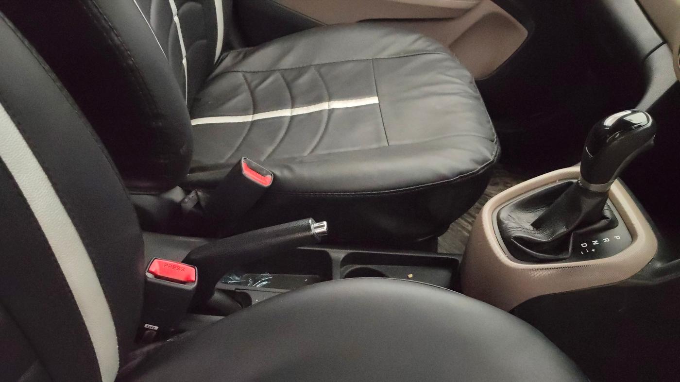 2014 Hyundai Grand i10 SPORTZ AT 1.2 KAPPA VTVT, Petrol, Automatic, 98,336 km, Gear Lever