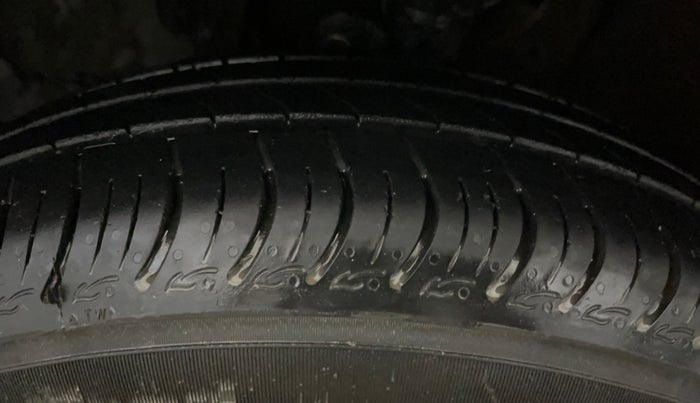 2025 Maruti New Wagon-R VXI CNG 1.0, CNG, Manual, 13,208 km, Left Front Tyre Tread