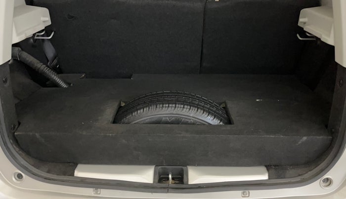 2025 Maruti New Wagon-R VXI CNG 1.0, CNG, Manual, 13,208 km, Boot Inside