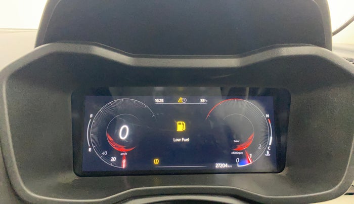 2024 Mahindra XUV 3XO AX5 1.2 L TCMPFi, Petrol, Manual, 27,203 km, Odometer Image