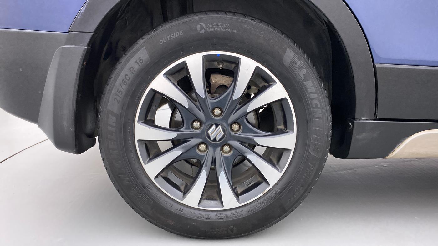 2018 Maruti S Cross ZETA 1.3 SHVS, Diesel, Manual, 92,395 km, Right Rear Wheel