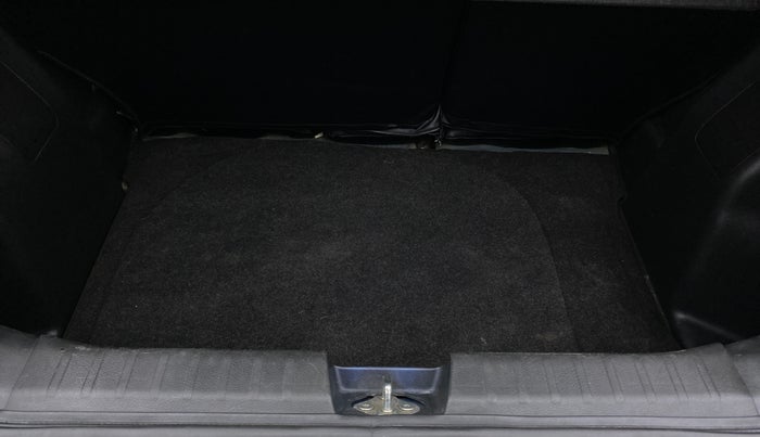 2016 Maruti Baleno DELTA 1.2 K12, Petrol, Manual, 78,250 km, Boot Inside