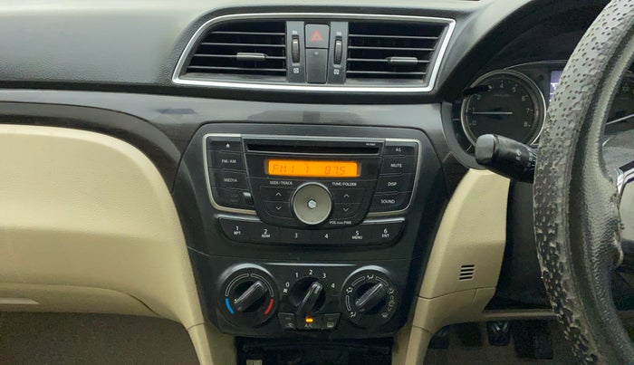 2016 Maruti Ciaz VXI, Petrol, Manual, 1,23,884 km, Air Conditioner