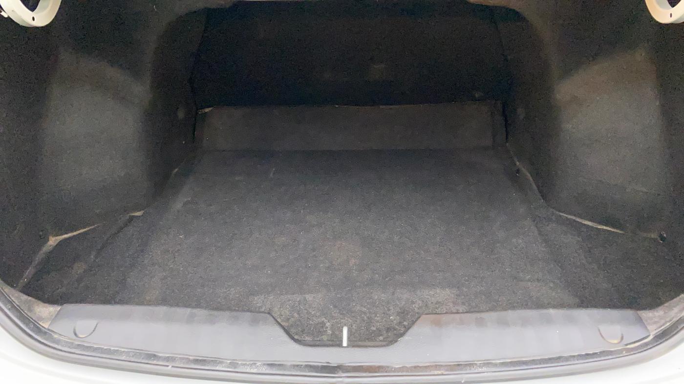 2016 Maruti Ciaz VXI, Petrol, Manual, 1,23,884 km, Boot Inside