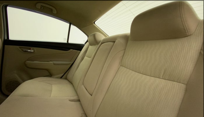 2016 Maruti Ciaz VXI, Petrol, Manual, 1,23,884 km, Right Side Rear Door Cabin