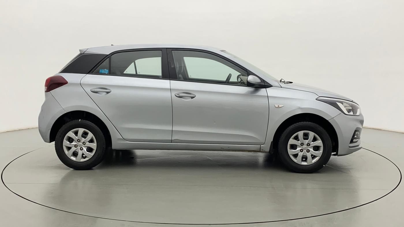 2019 Hyundai Elite i20 MAGNA PLUS 1.2, Petrol, Manual, 33,238 km, Right Side View