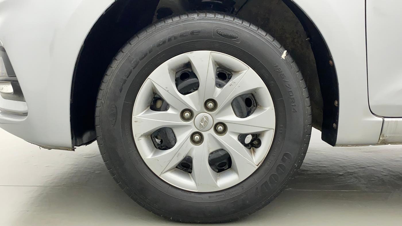 2019 Hyundai Elite i20 MAGNA PLUS 1.2, Petrol, Manual, 33,238 km, Left Front Wheel
