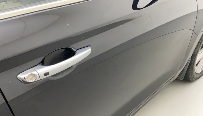 2018 Hyundai Verna 1.6 VTVT SX (O) AT, Petrol, Automatic, 33,921 km, Driver-side door - Slightly dented