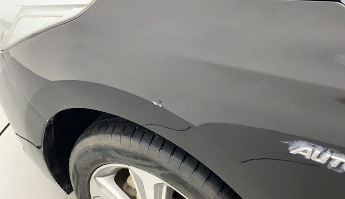 2018 Hyundai Verna 1.6 VTVT SX (O) AT, Petrol, Automatic, 33,921 km, Left fender - Slightly dented