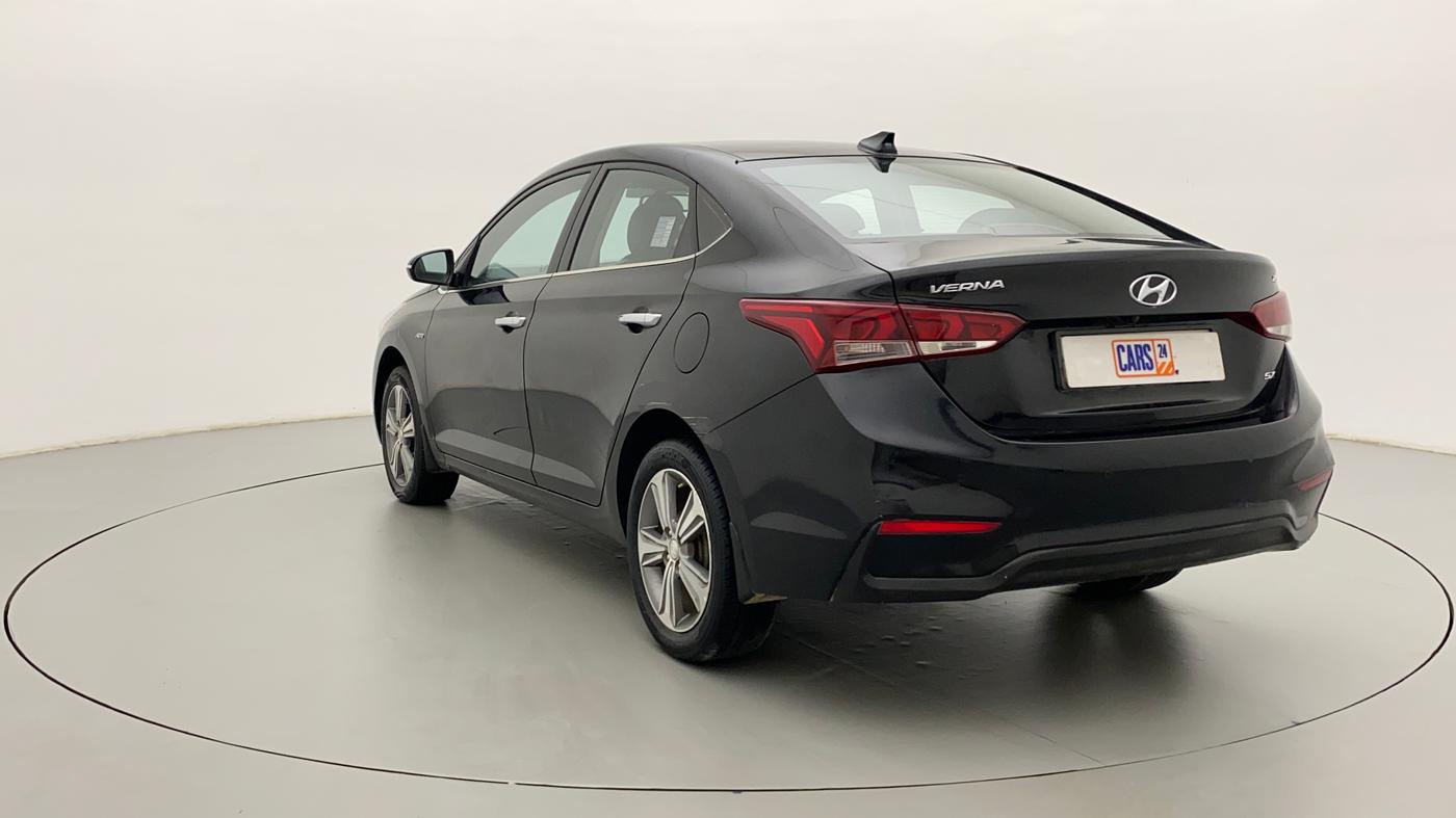2018 Hyundai Verna 1.6 VTVT SX (O) AT, Petrol, Automatic, 33,921 km, Left Back Diagonal