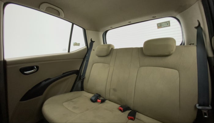 2012 Hyundai i10 SPORTZ 1.2, Petrol, Manual, 62,754 km, Right Side Rear Door Cabin