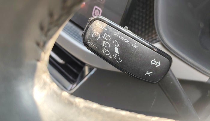 2021 Skoda KUSHAQ AMBITION 1.0L TSI MT, Petrol, Manual, 43,872 km, Adaptive Cruise Control