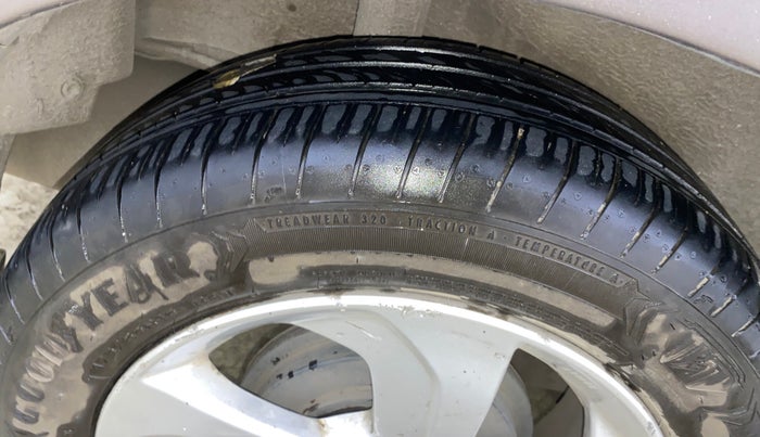 2014 Honda City 1.5L I-VTEC V MT, Petrol, Manual, 53,790 km, Right Rear Tyre Tread