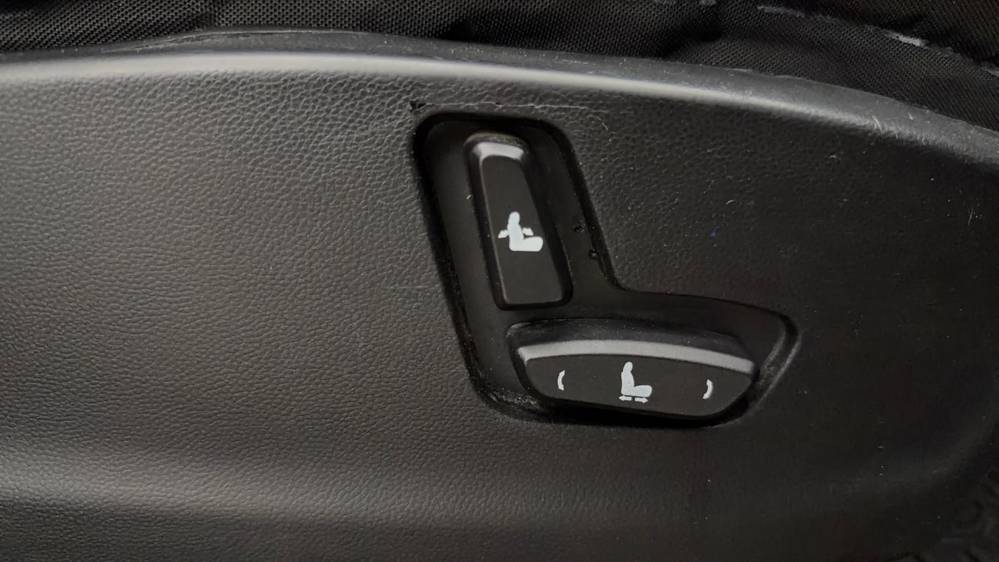 2020 MG HECTOR SHARP 1.5 DCT PETROL, Petrol, Automatic, 34,617 km, Driver Side Adjustment Panel