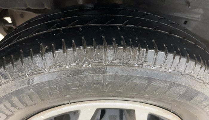 2018 Tata Tiago XM PETROL, CNG, Manual, 73,667 km, Right Rear Tyre Tread